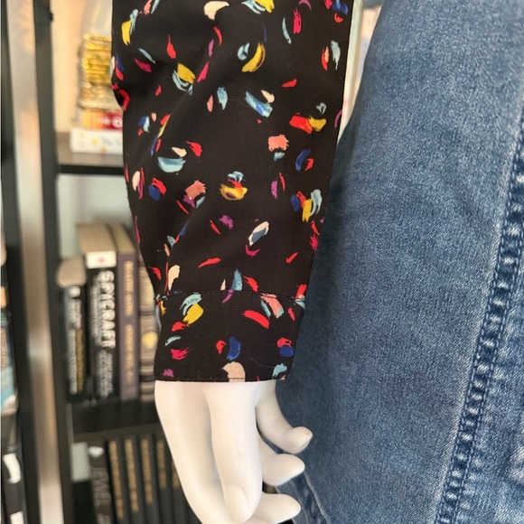 CAbi Women's Black Abstract Patterned Blouse - Picture 4 of 7